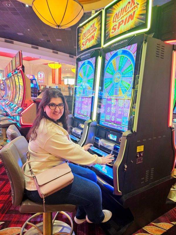 Como é se hospedar no Caesars Palace em Las Vegas?