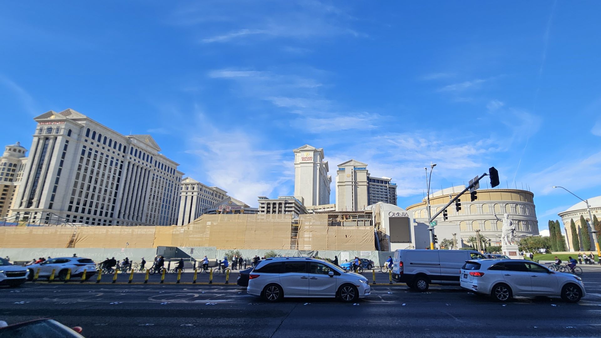 Como é se hospedar no Caesars Palace em Las Vegas?