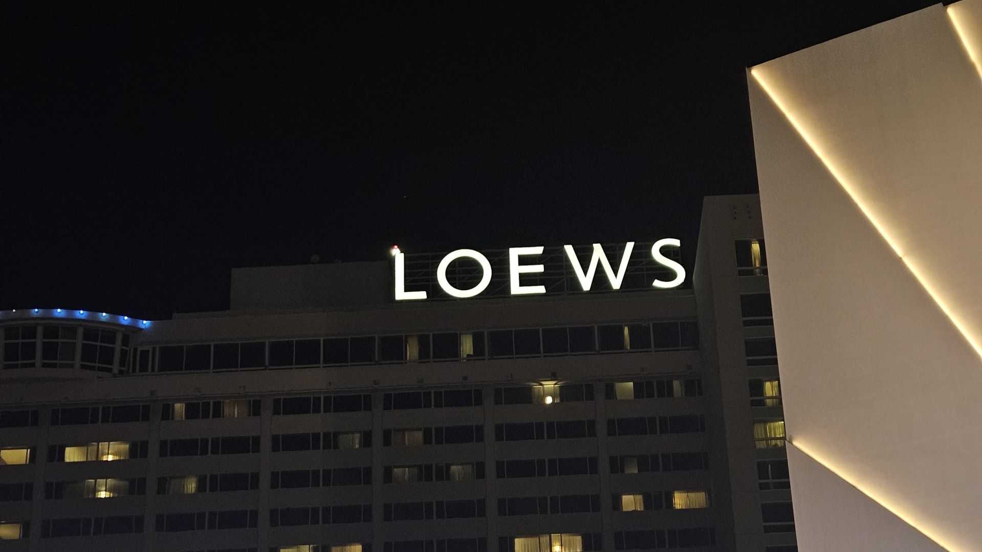 Loews Hollywood vale a pena? Review do hotel