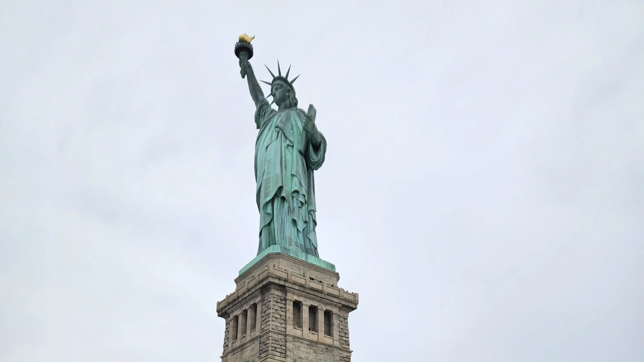 Estátua da Liberdade vale a pena? Nossa experiência em Nova York