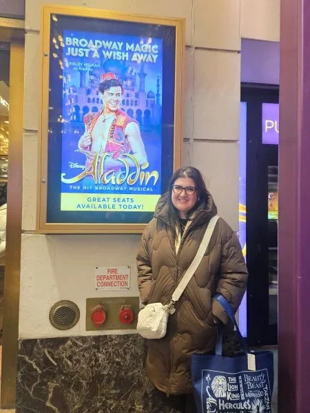 Aladdin na Broadway vale a pena? Como foi assistir em Nova York